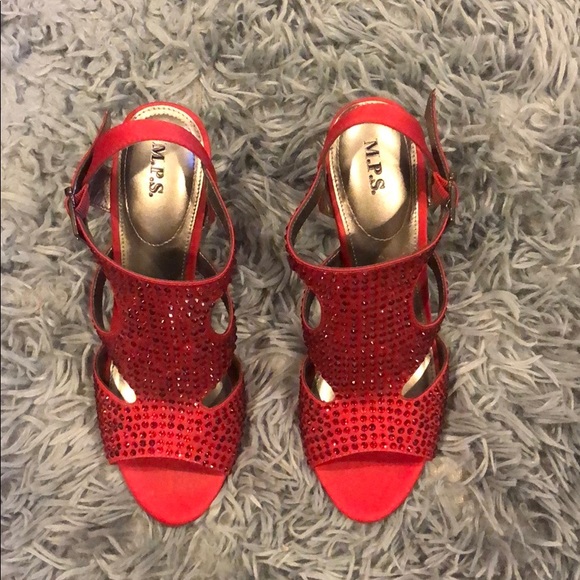 Red rhinestone heels - Picture 4 of 6